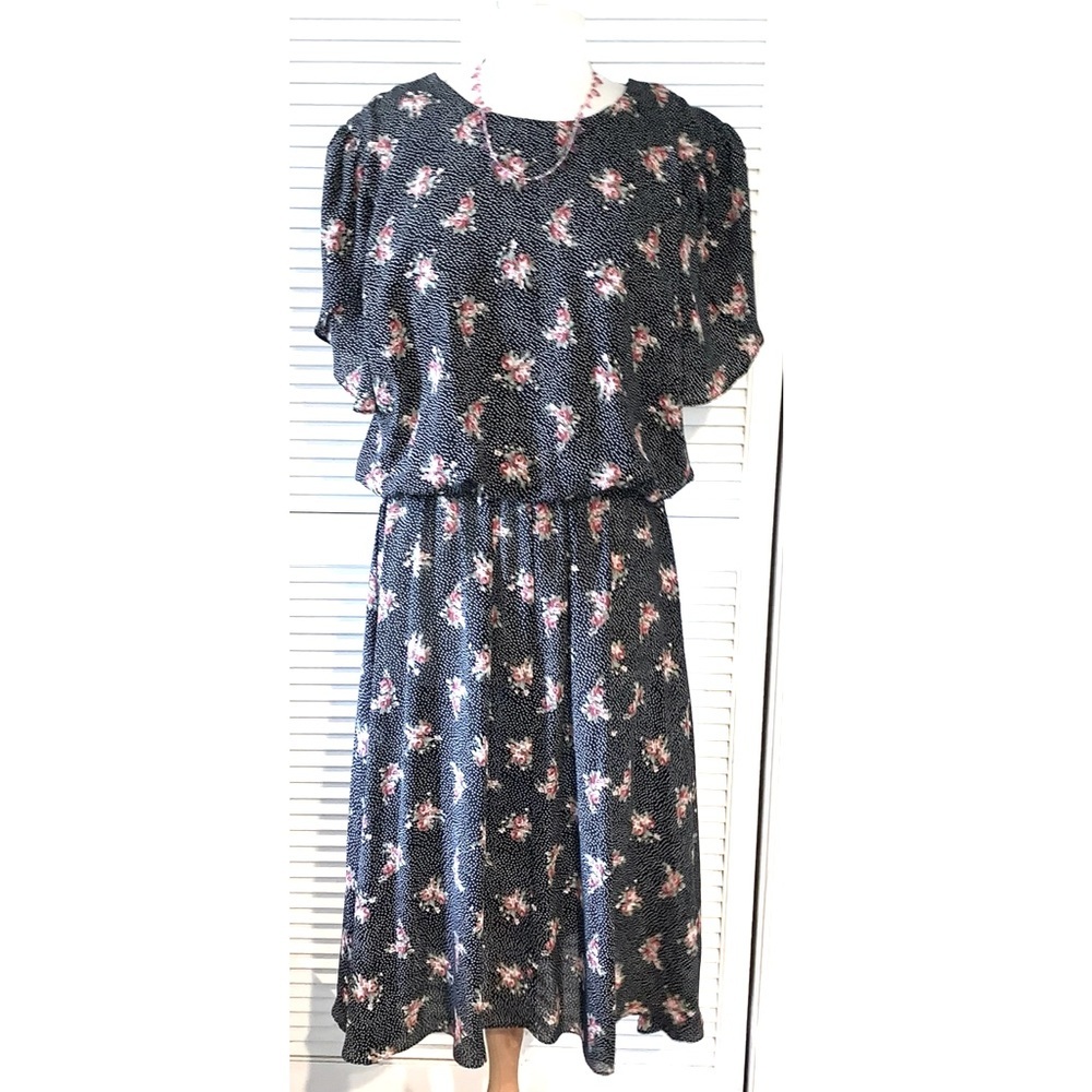 Vintage Caroline Wells Collection Rose Midi Dress Size 16 Tea Garden Floral